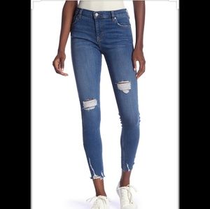 28 Free People skinny jeans